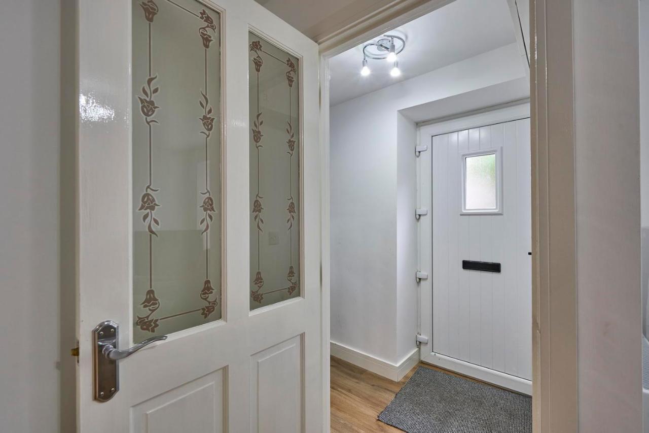 Central, Newly Refurbished Cottage In Portaferry Buitenkant foto