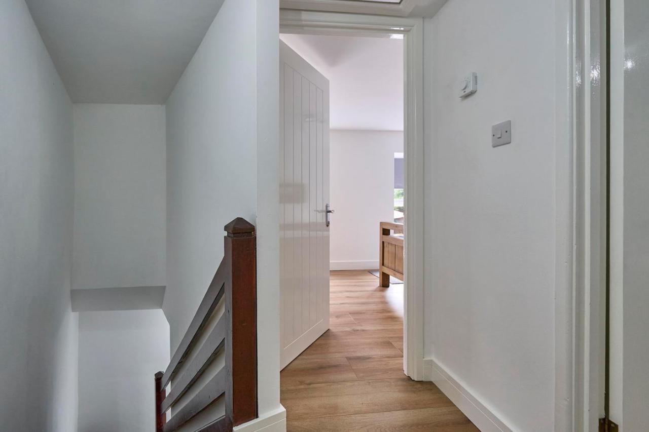 Central, Newly Refurbished Cottage In Portaferry Buitenkant foto